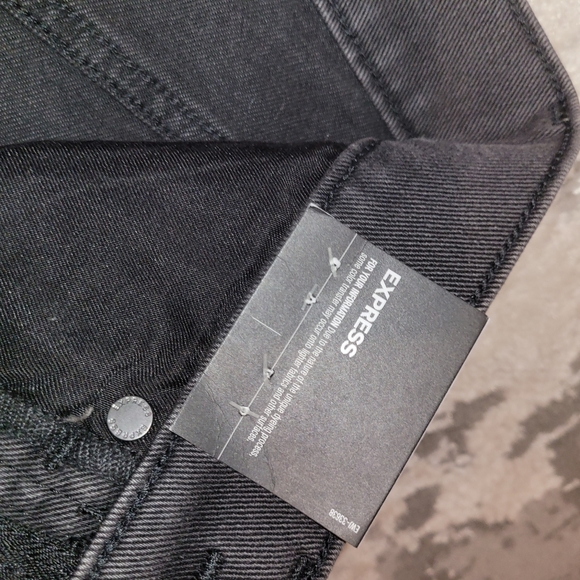 Express Jeans - Picture 9 of 15